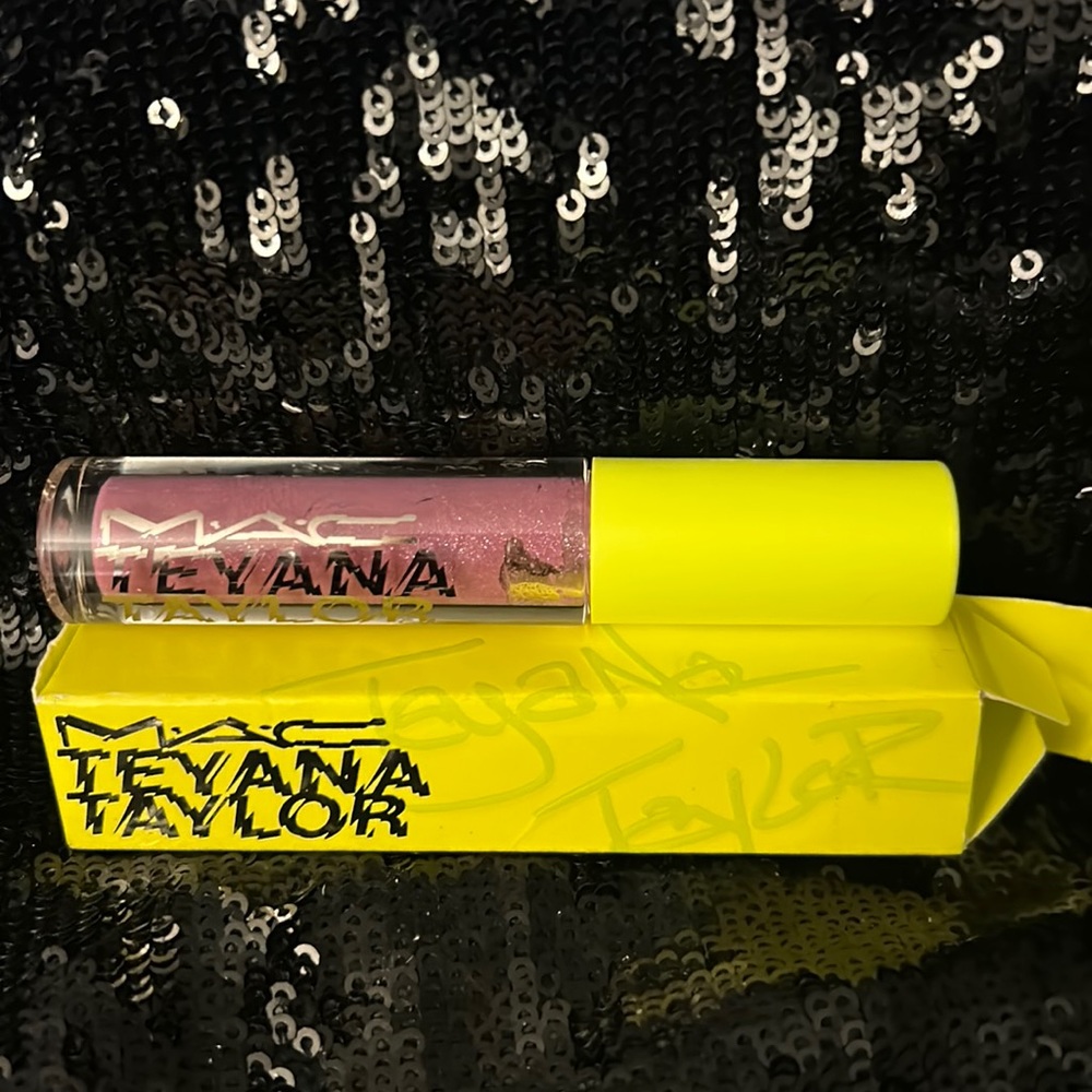 MAC + Teyana Taylor Lipgloss